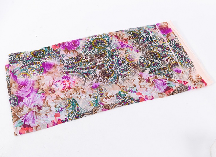 روسری طرح بته جقه Mgs