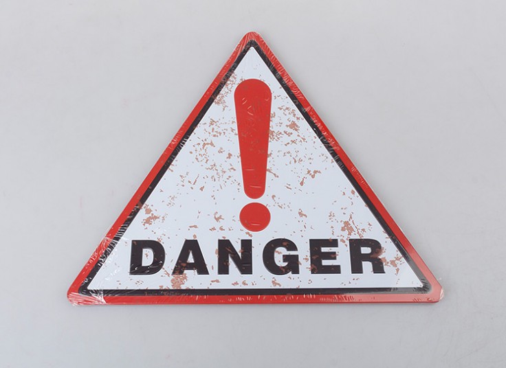 تابلو فلزی برجسته