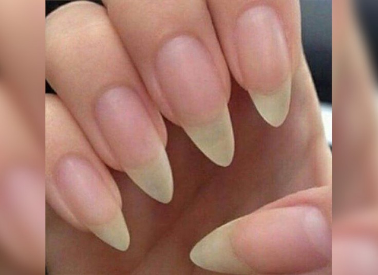 کاشت ناخن سالن کوئین