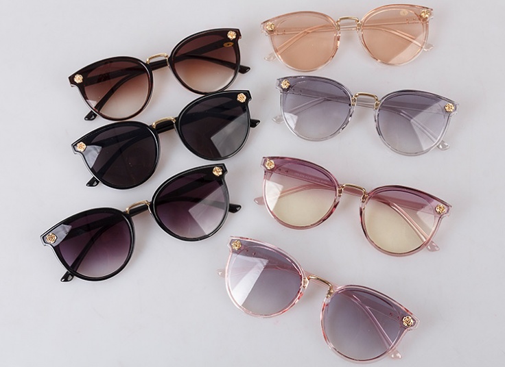 عینک آفتابی زنانه XZX