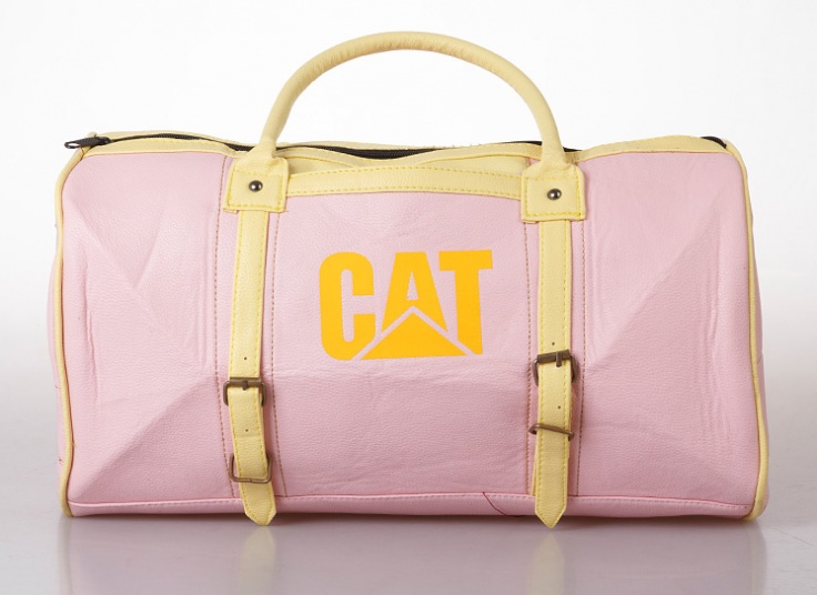 ساک دستی چرمی طرح CAT