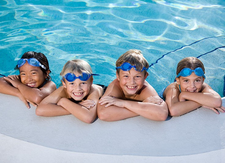 استخر لوکس ارم سعادت