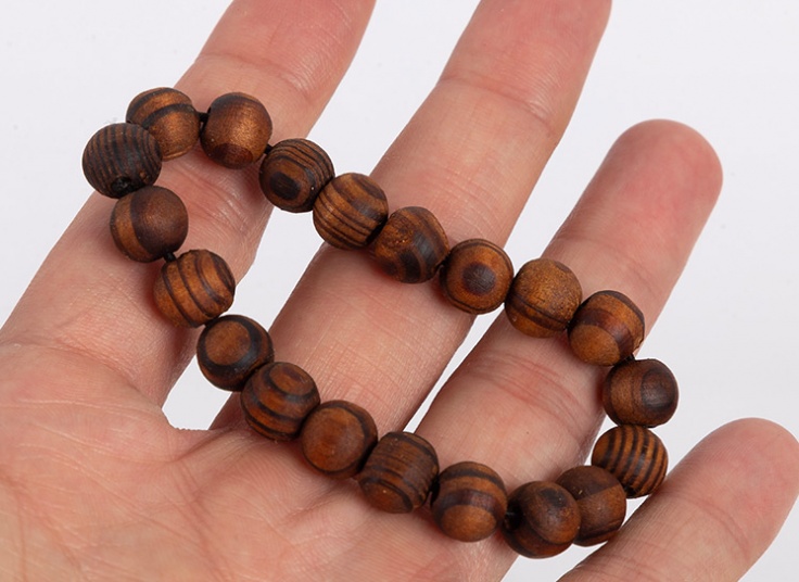 دستبند مهره چوبی