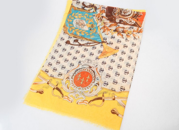 روسری قواره دار طرح Roberto Cavalli