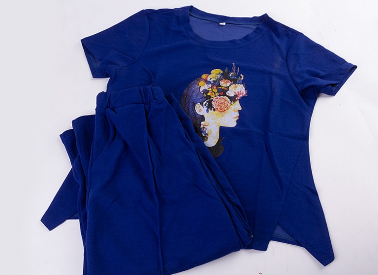 ست بلوز و شلوار برمودا زنانه Yiyuan