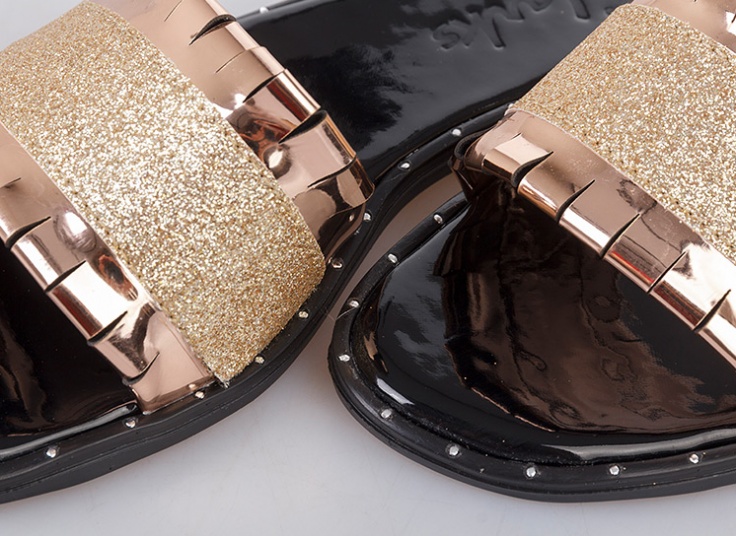 صندل زنانه طرح Clarks