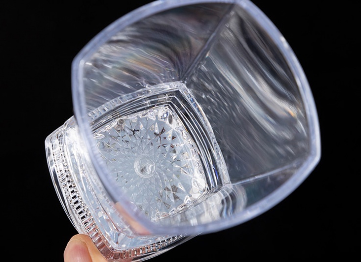 لیوان چراغدار BLINKING GLASS