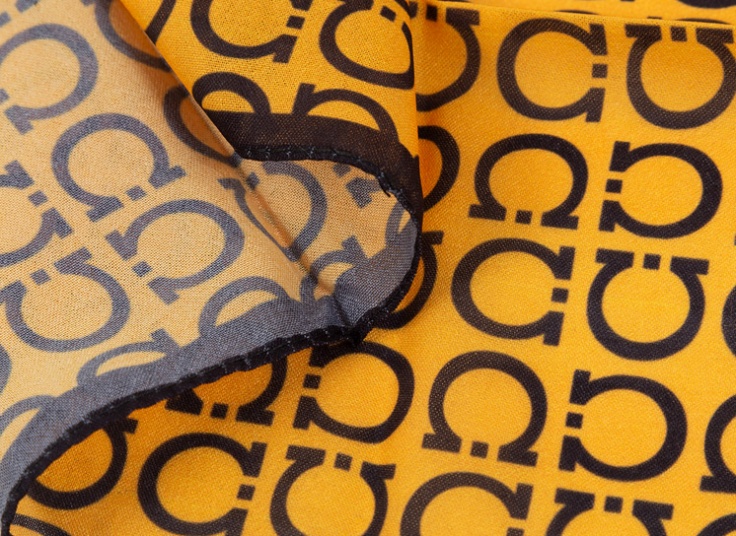 دستمال سر طرحدار