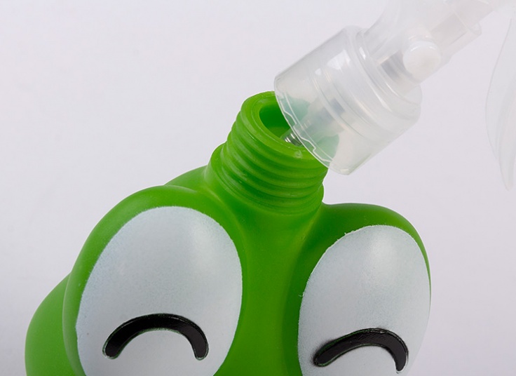 اسپری آبپاش عروسکی