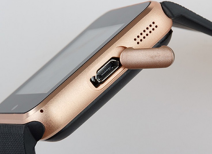 ساعت هوشمند طرح iWatch