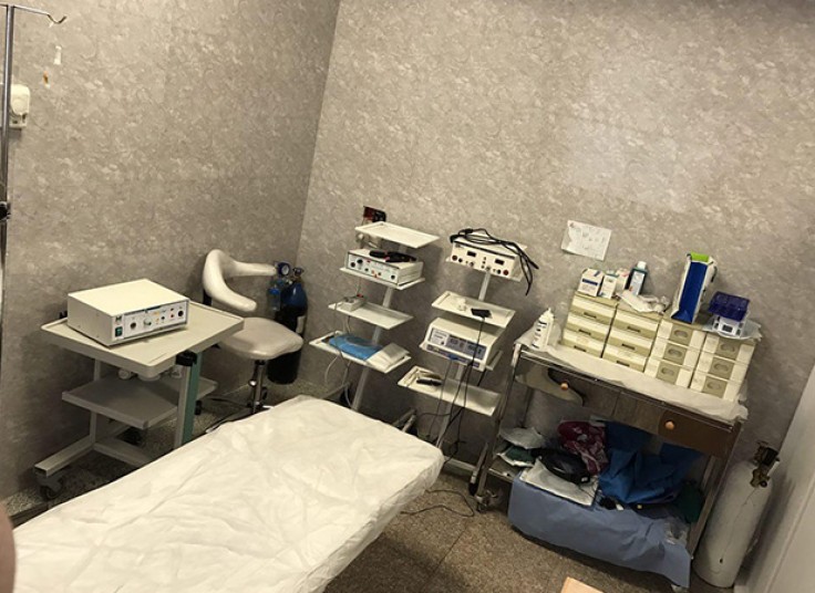 لیزر الکساندرایت الکسیس در درمانگاه پاک