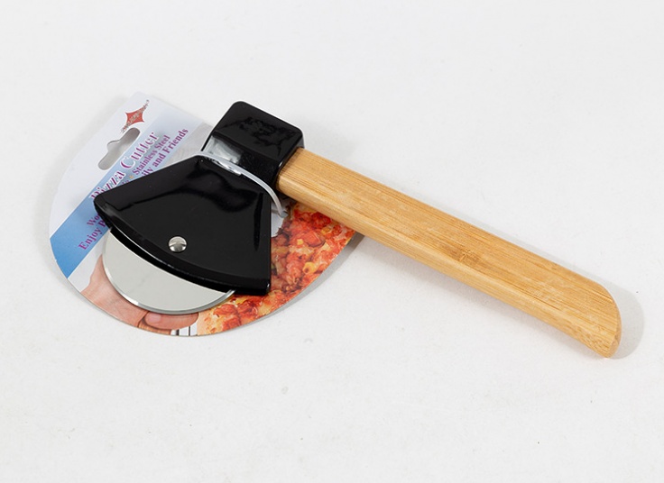 پیتزا بر طرح تبر