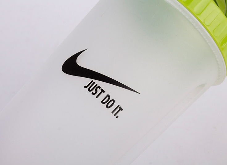 شیکر ورزشی طرح Nike