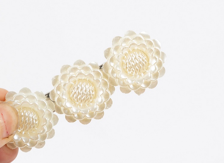 گیره مرواریدی مو