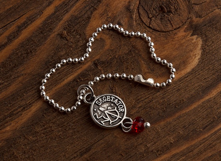 آویز ساعت ماه تولد