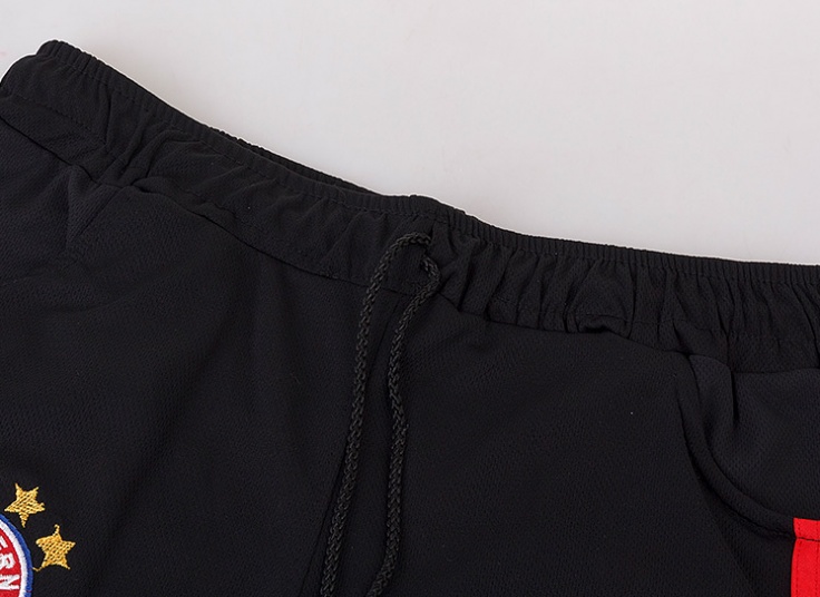 حلقه ای و شلوارک تیم های باشگاهی