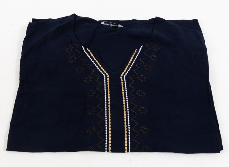 مانتو نخی یقه گلدوزی