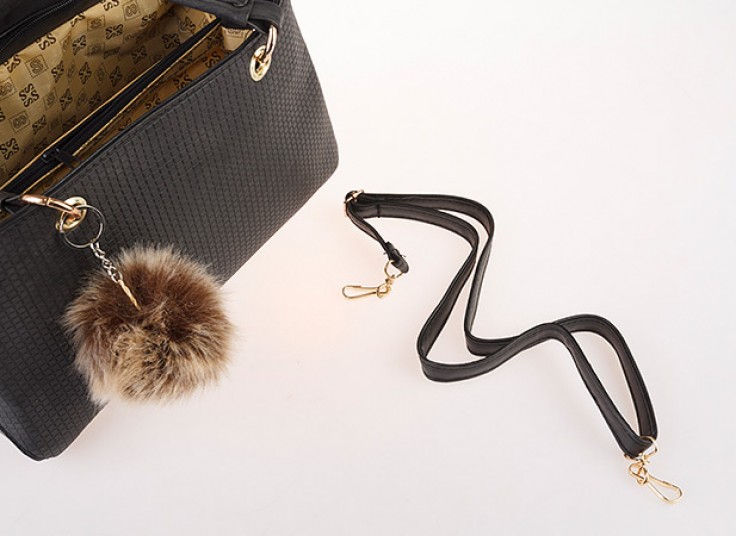 کیف صندوقی زنانه PomPom