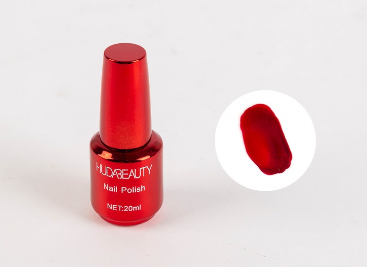 لاک ناخن Huda Beauty