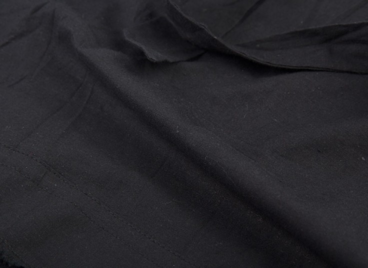 تاپ دکلته AIGEMILAN