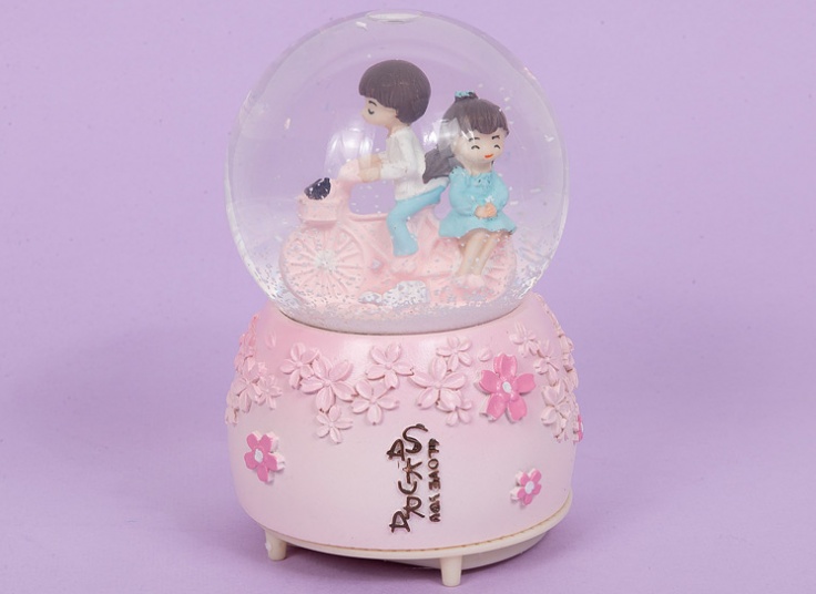 گوی موزیکال مدل پمپی