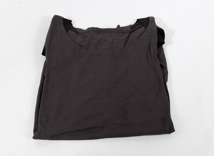 تیشرت زنانه LARU