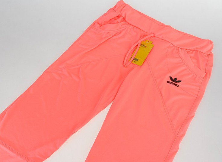 شلوار برمودا ورزشی طرح adidas