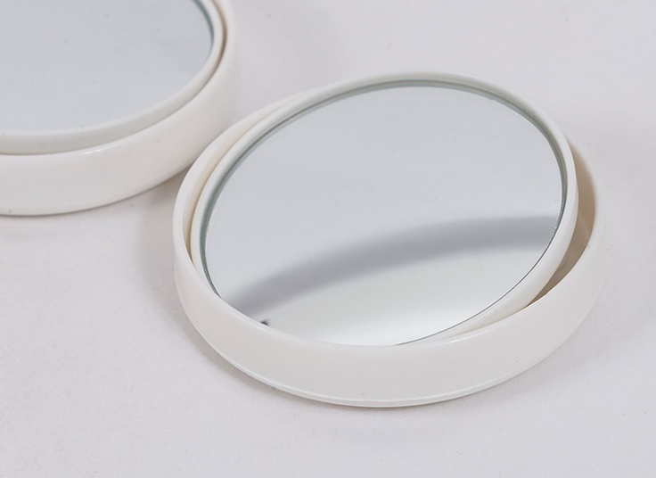 آینه نقطه کور