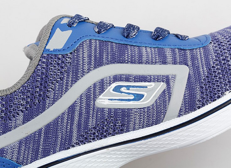 کتانی زنانه طرح Skechers