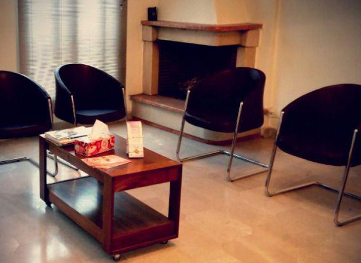 خالبرداری مطب  پوست و زیبایی  دکتر امجدی