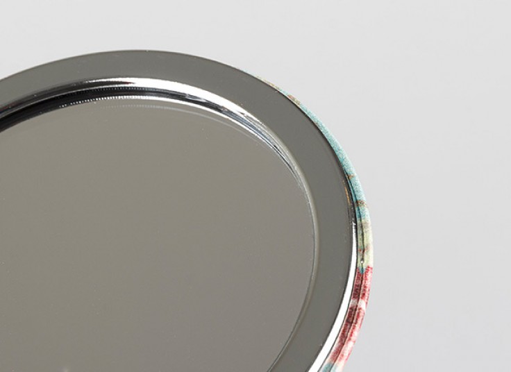 آینه جیبی زوم دار