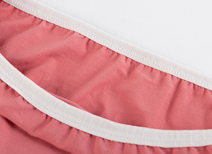 بسته چهار عددی لباس زیر زنانه