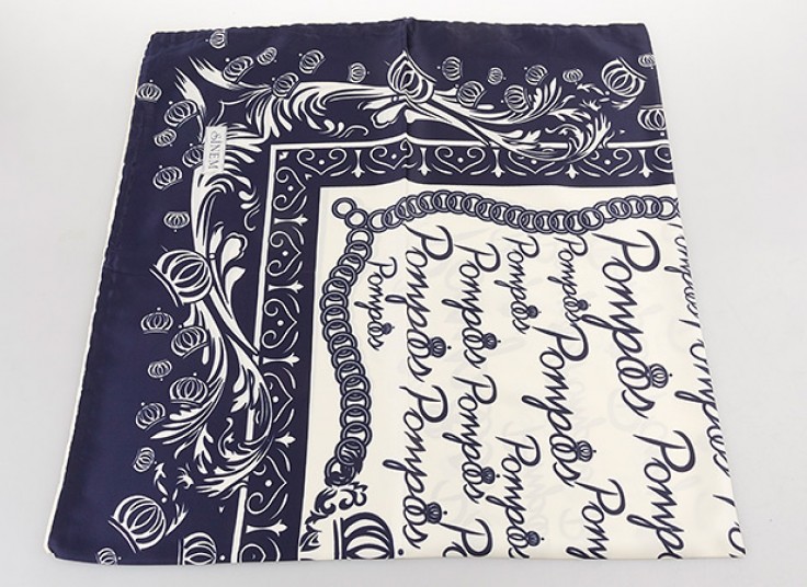 روسری ساتن دست دوز SiNEM