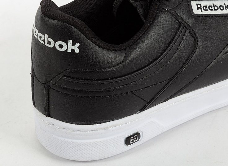 کتانی مردانه طرح Reebok