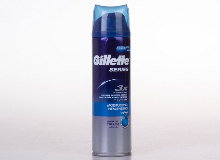 فوم و ژل اصلاح مردانه Gillette