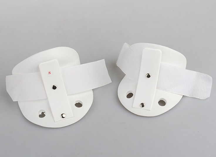 گردن بند طبی