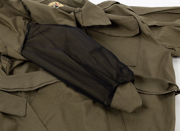 مانتو لینن سرشانه پاگون‌دار