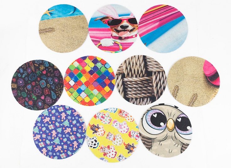 زیر قابلمه‌ای نمدی طرح‌دار