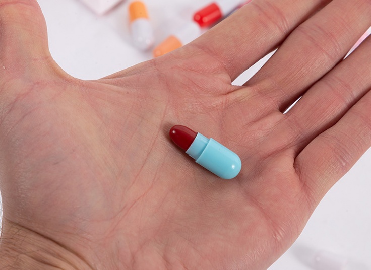 رژلب کپسولی HuDa Moji