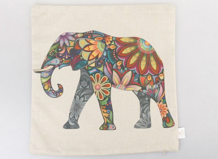 کاور کوسن طرحدار LC Waikiki