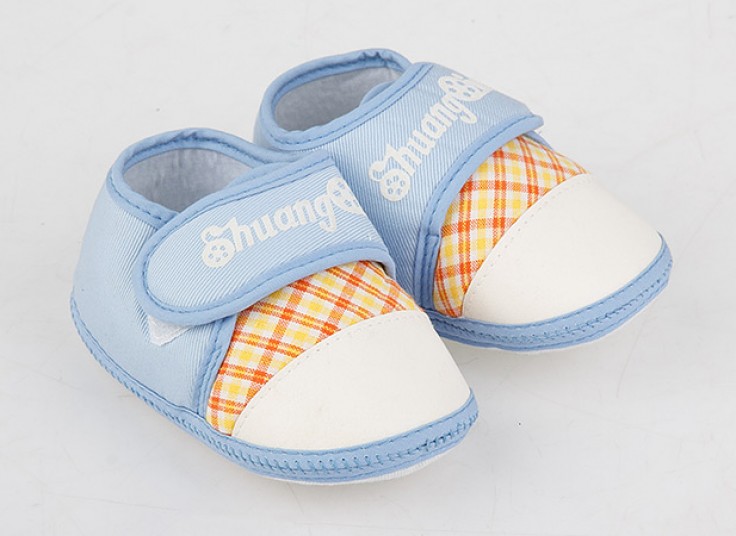 کفش نوزاد YL