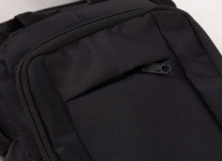 کیف دوشی مردانه Pierre Cardin