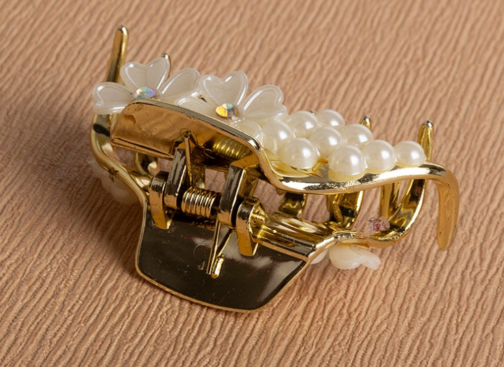 کلیپس مرواریدی golden