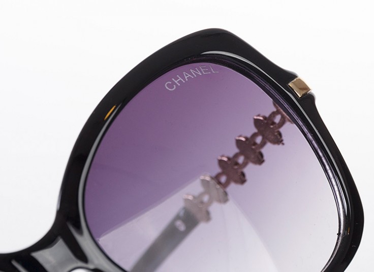 عینک آفتابی زنانه طرح CHANEL