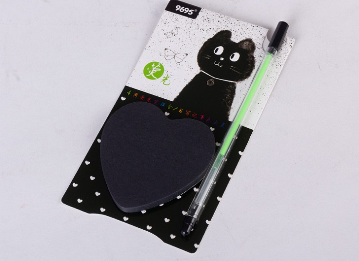 کاغذ یادداشت چسب دار به همراه خودکار