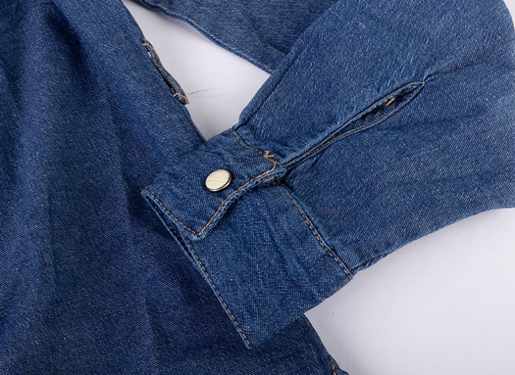 مانتو جین Bershka