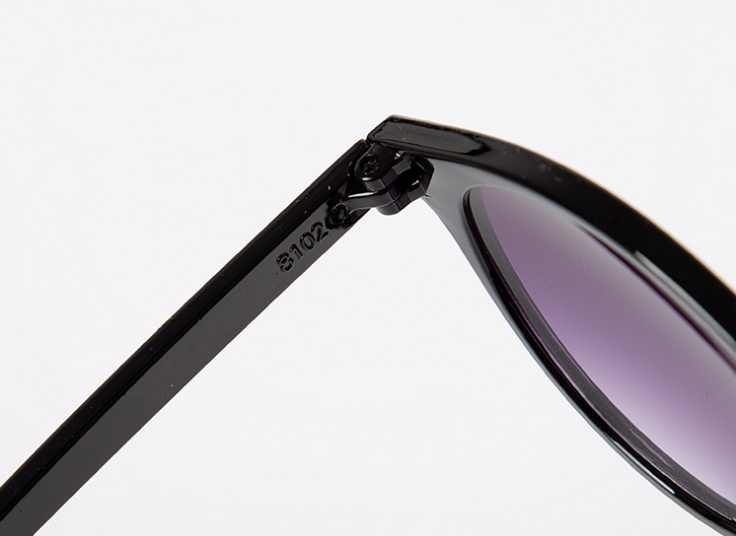 عینک آفتابی زنانه Matrixx