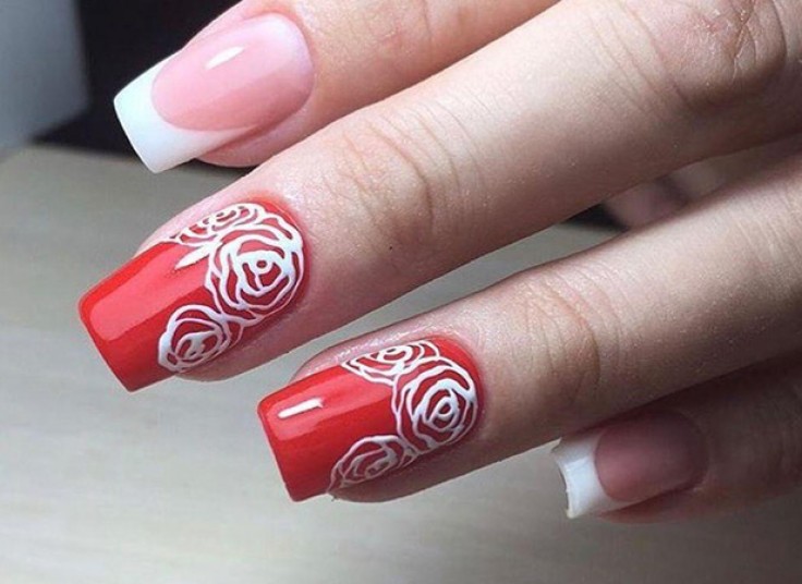 خدمات ناخن پانیذ