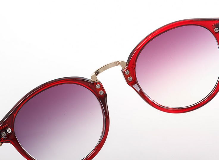 عینک آفتابی طرح TOMMY