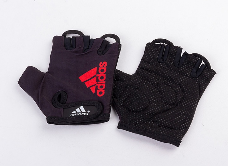 دستکش ورزشی